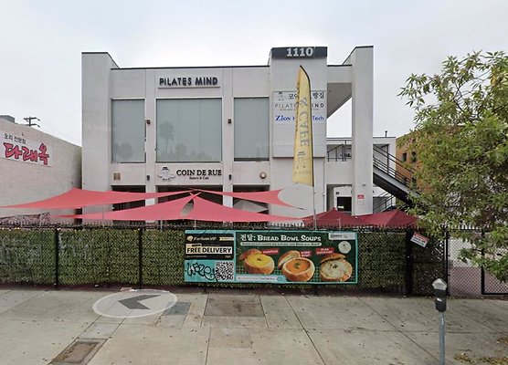 Coin De Rue Bakery and cafe