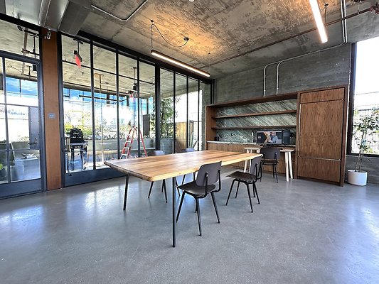 WESTSIDE LOCATIONS  32