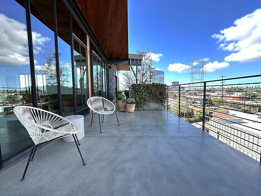 WESTSIDE LOCATIONS 67 WESTSIDE LOCATIONS 67