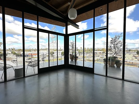 WESTSIDE LOCATIONS 60 WESTSIDE LOCATIONS 60