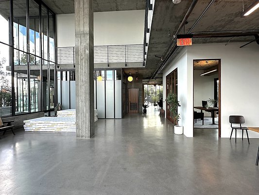 WESTSIDE LOCATIONS  25