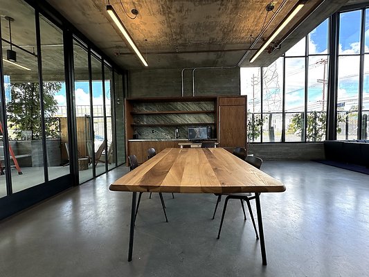 WESTSIDE LOCATIONS  33