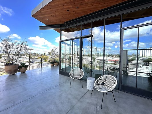 WESTSIDE LOCATIONS 68 WESTSIDE LOCATIONS 68