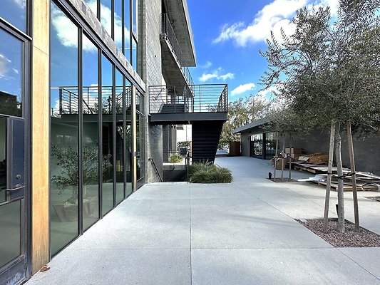 WESTSIDE LOCATIONS  7