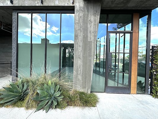 WESTSIDE LOCATIONS  37