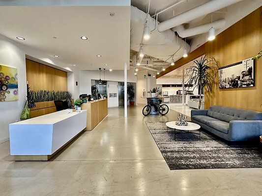 WESTSIDE LOCATIONS 102