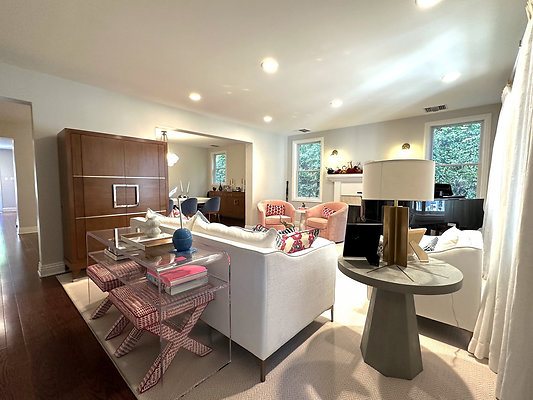 UNIVERSAL-CW179-CHV-18 UNIVERSAL-CW179-CHV-18