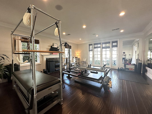 UNIVERSAL-CW211-CHV-28