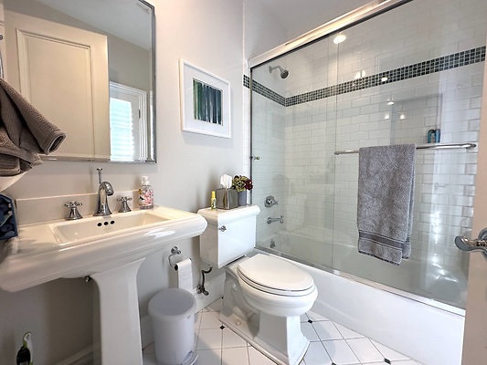 UNIVERSAL-CW211-CHV-56