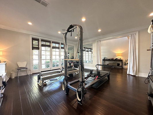 UNIVERSAL-CW211-CHV-29