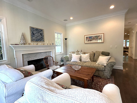 UNIVERSAL-CW183-CHV-27