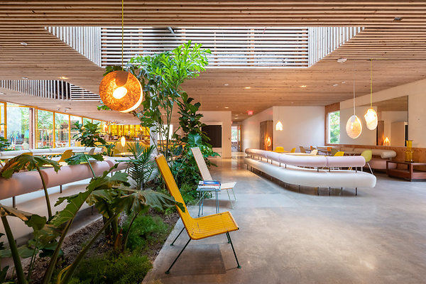 ReelEstatePartners ofc02-hollywood-11