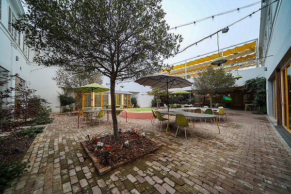 REELESTATEPARTNERS OFC02-HOLLYWOOD (13)