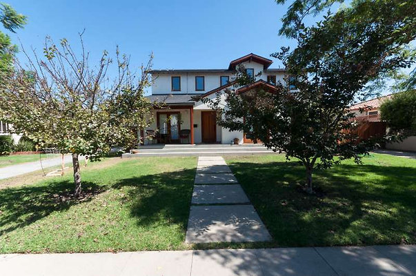 CAST LosAngeles 10194 CAST LosAngeles 10194