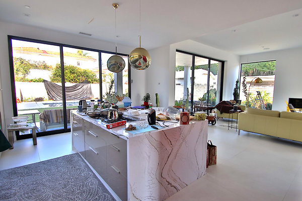 UNIVERSAL-CW121-MRV-33