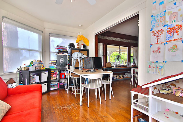 UNIVERSAL-CW109-MRV-28