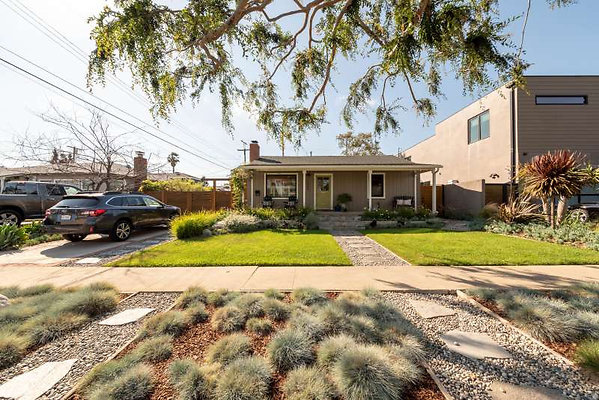 CAST LosAngeles 11611 CAST LosAngeles 11611