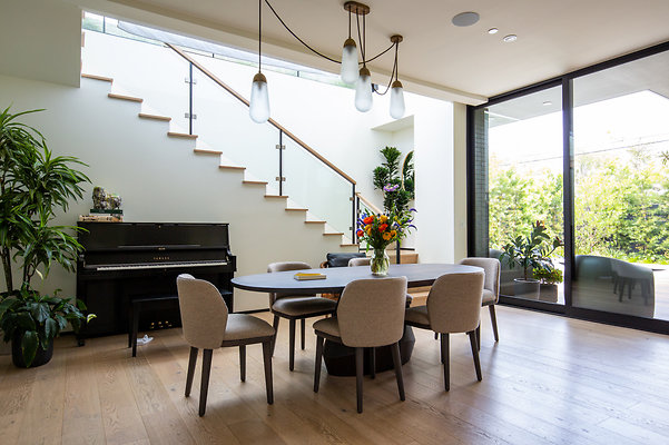 UNIVERSAL-D107-MV-20