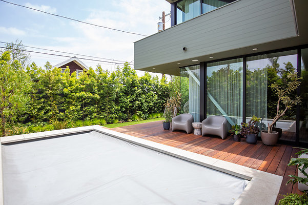 UNIVERSAL-D107-MV-53