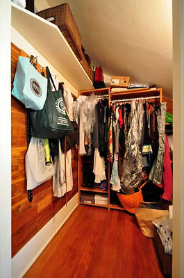 3689 closet 1