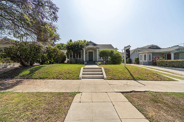 CAST LosAngeles 13767