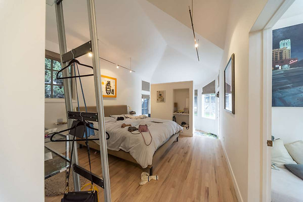 13766 bed 2 13766 bed 2