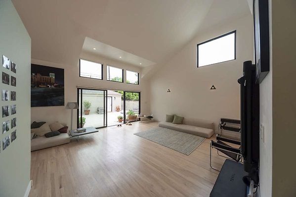 13766 living 2 13766 living 2