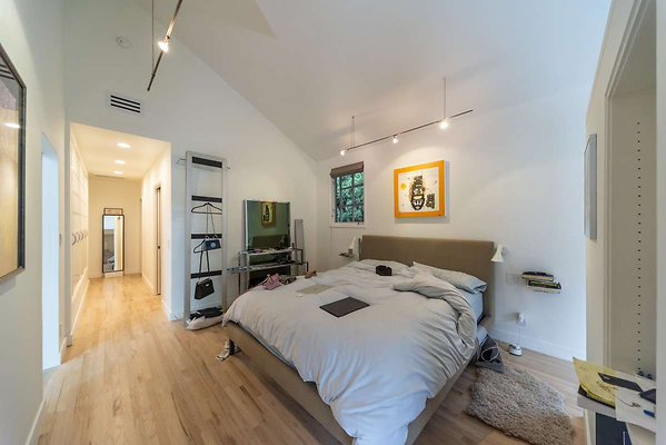 13766 bed 1 13766 bed 1