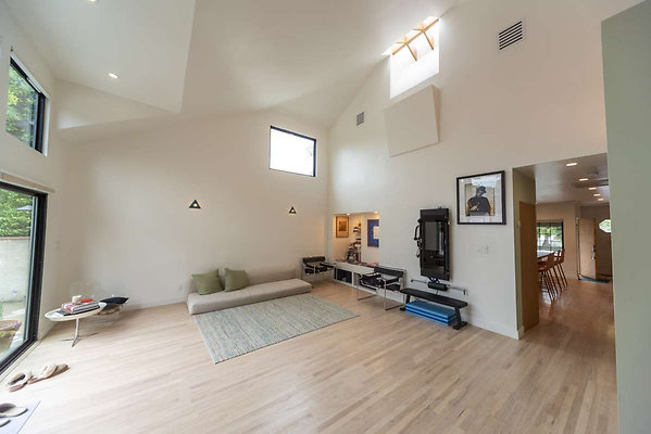 13766 living 4 13766 living 4