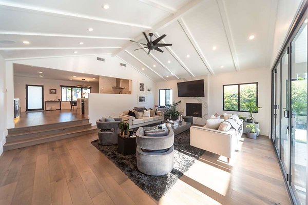 14044 living 1 14044 living 1