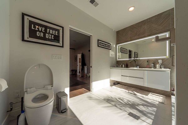 14044 bath 2 14044 bath 2