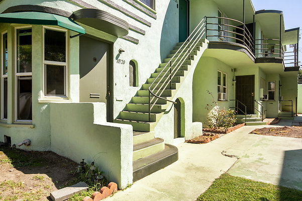 UNIVERSAL-D539-NHW-62