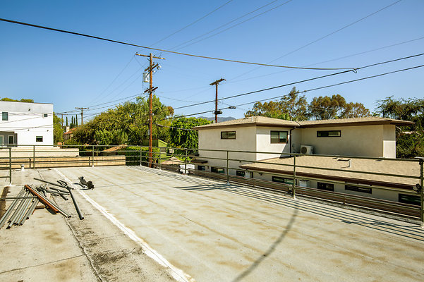 UNIVERSAL-D539-NHW-67