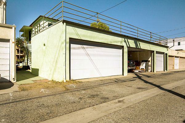 UNIVERSAL-D539-NHW-71