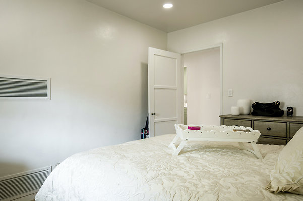 UNIVERSAL-D539-NHW-26 UNIVERSAL-D539-NHW-26