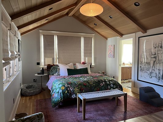 2037 bed 1 2037 bed 1