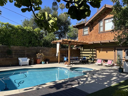 2037 pool 4 2037 pool 4