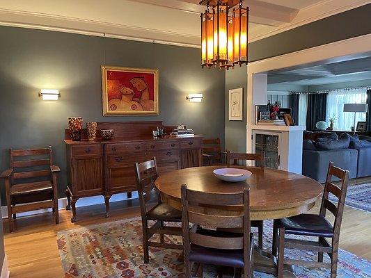 2037 dining 3 2037 dining 3