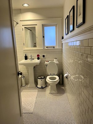 2037 bath 4 2037 bath 4