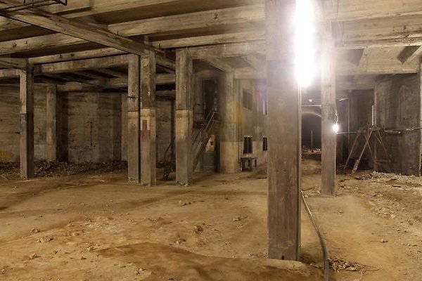 UNIVERSAL-9322-LA-28 UNIVERSAL-9322-LA-28