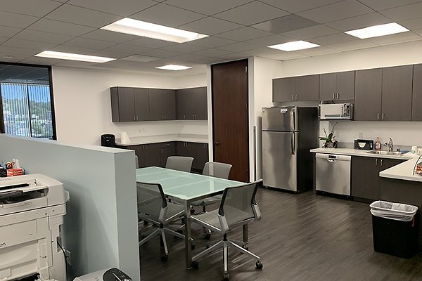 CapEquityTheVentureHillsOfficeBuilding33 CapEquityTheVentureHillsOfficeBuilding33